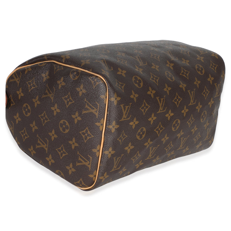 Louis Vuitton Monogram Canvas Speedy 30 Handbag clasp