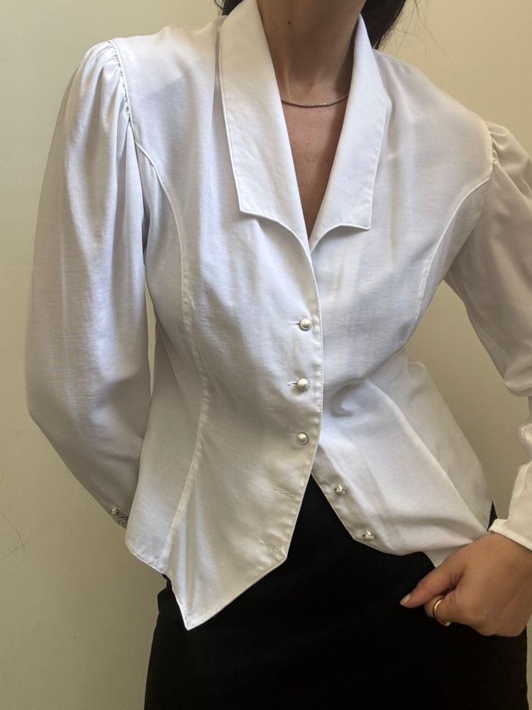Vintage White Fitted Button Up Size Small