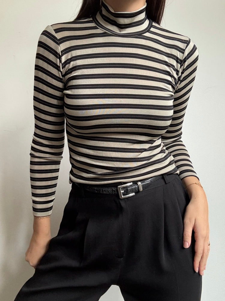Vintage Black + Cream Striped Turtle Neck Size Medium