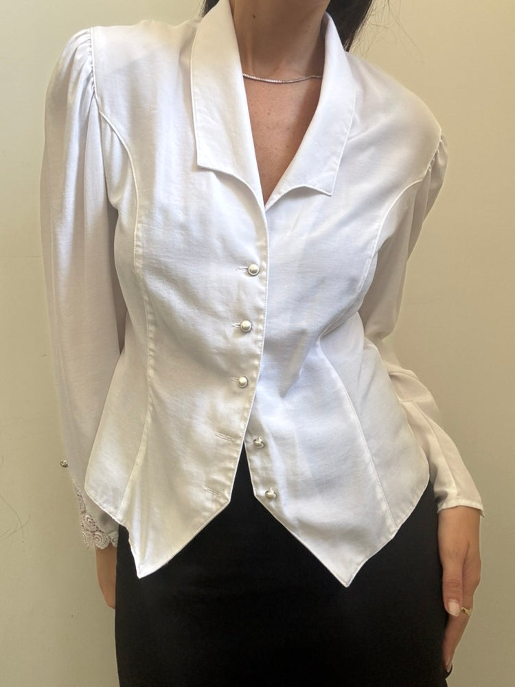Vintage White Fitted Button Up Size Small