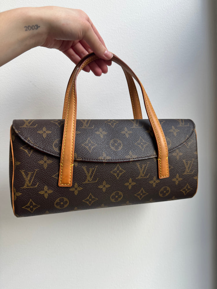 Louis Vuitton 2008 Canvas Monogram Hand Bag