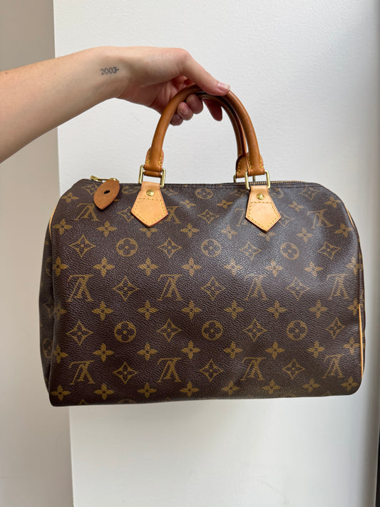 Louis Vuitton 2009 Monogram Canvas Speedy 30 Hand Bag