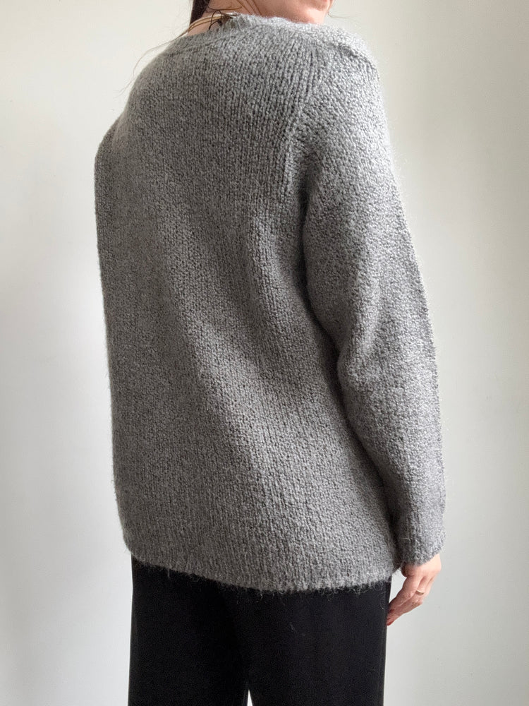 Vintage Grey V-Neck Sweater Size Large