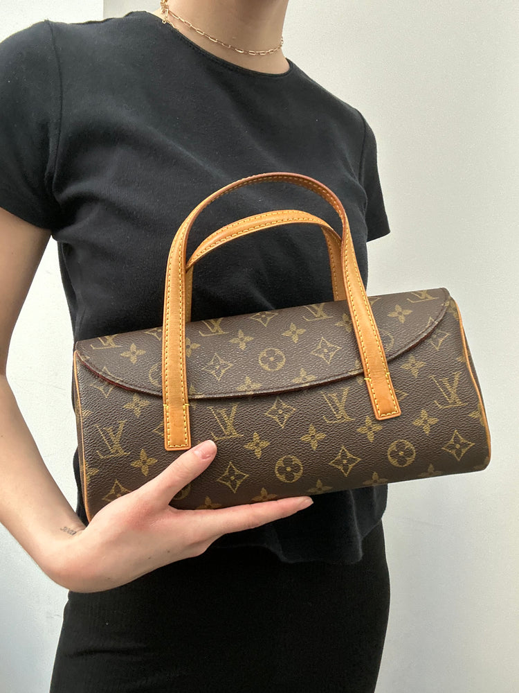 Louis Vuitton 2008 Canvas Monogram Hand Bag