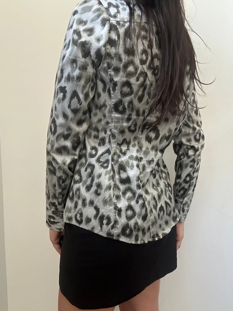Vintage Cheetah Silver Buttoned Blouse Size Small