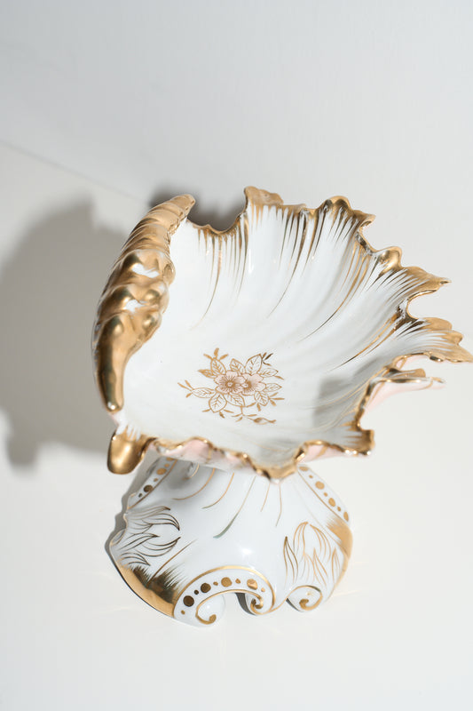 Vintage Procelain Shell with Gold Tricket Dish