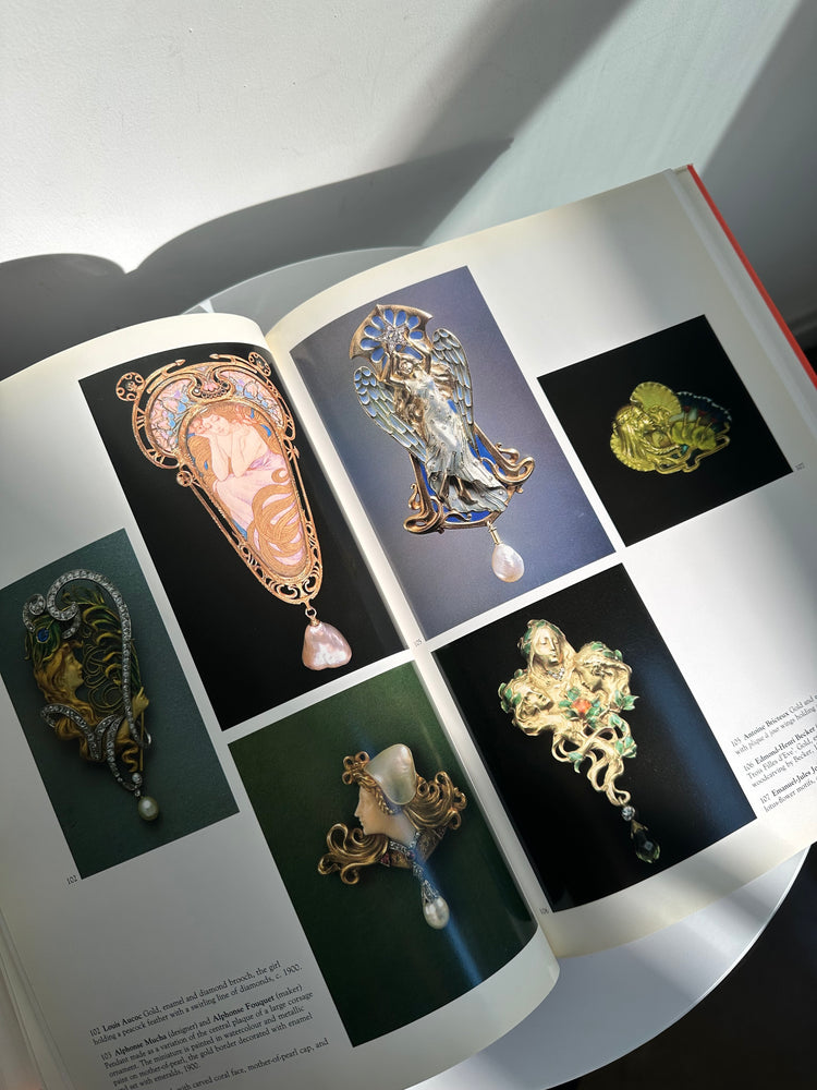 Vintage 1985 Art Nouveau Jewelry Coffee Table Book