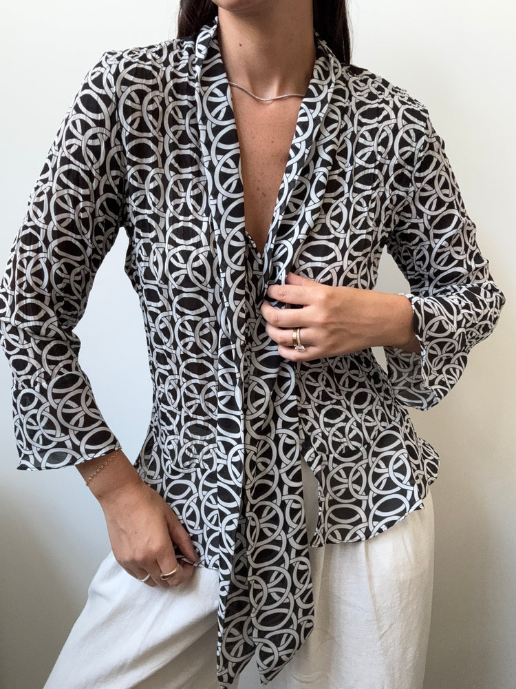 Vintage Black + White Geometric Button-Up Blouse Size Medium