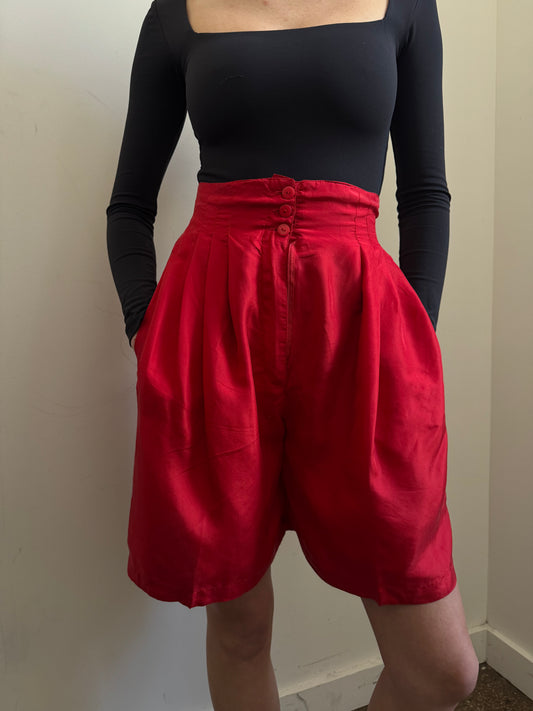 Vintage Red Pure Silk 80's Shorts Size 0