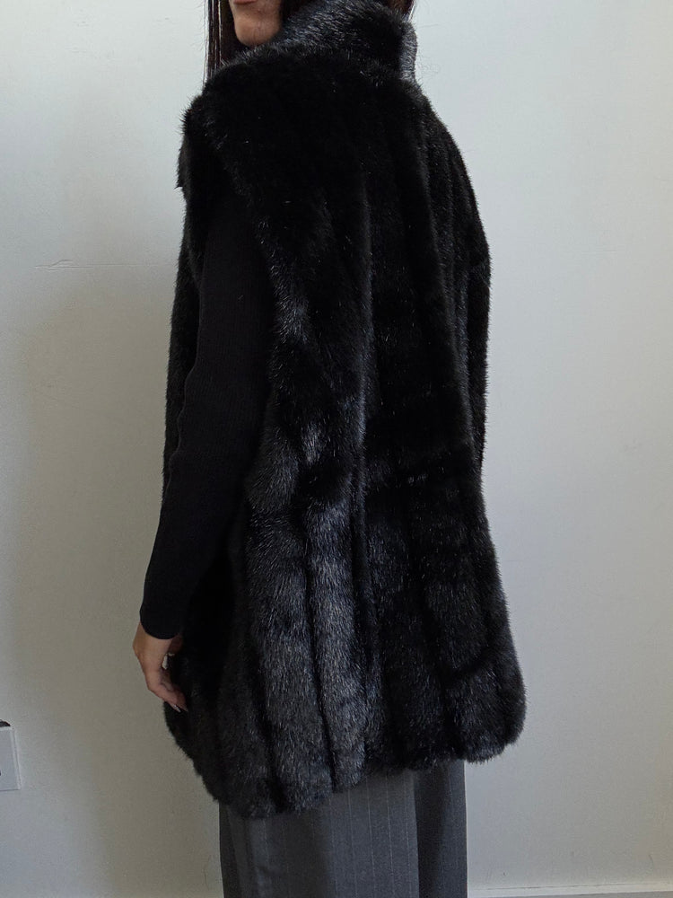 Vintage Faux Fur Vest in Black Size M