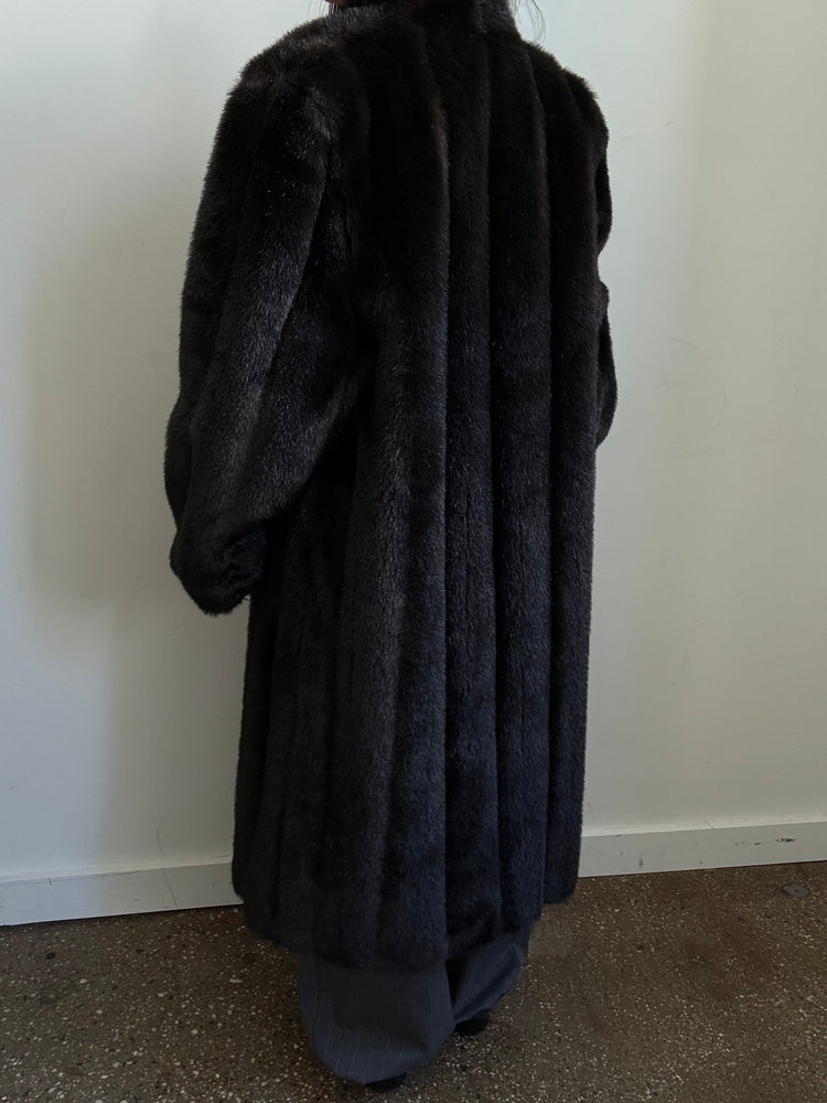 Vintage Faux Fur Long Coat in Size M