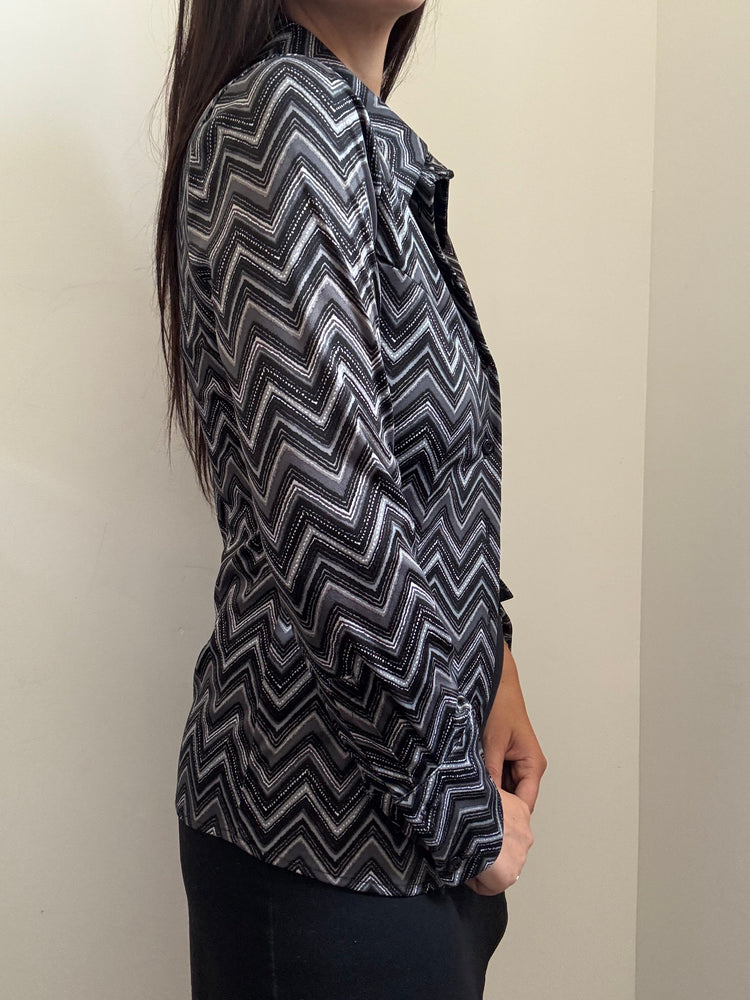 Vintage Black & Grey Chevron Button Up Blouse Size Small