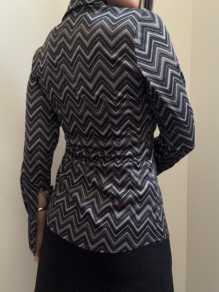 Vintage Black & Grey Chevron Button Up Blouse Size Small