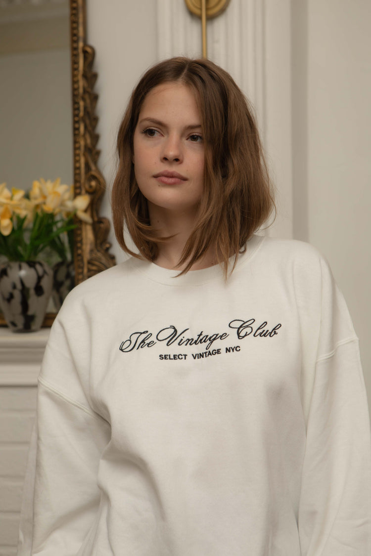 THE VINTAGE CLUB PULLOVER in WHITE