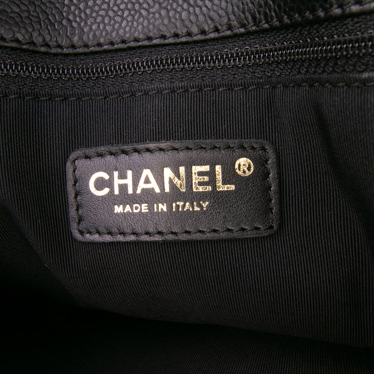 2006 Chanel Caviar Grand Shopping Tote