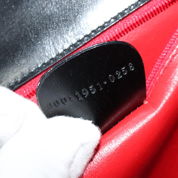 Vintage Gucci Ready Lock Hand Bag