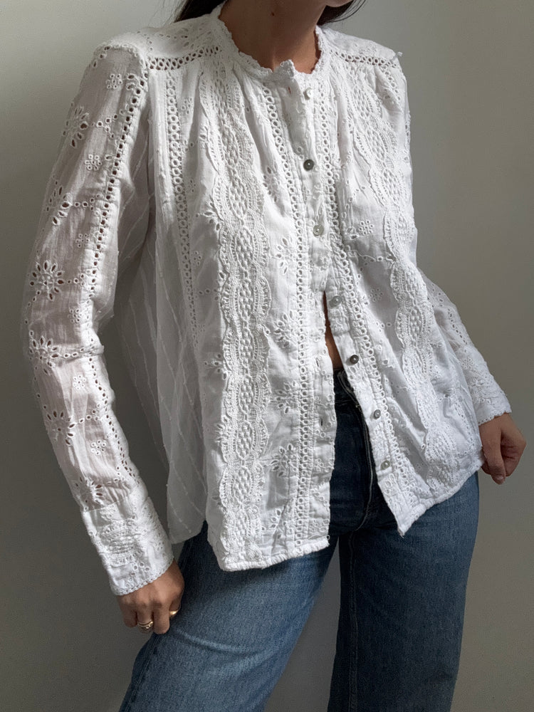 Vintage White Eyelet Embroidered Button-Up Size Small