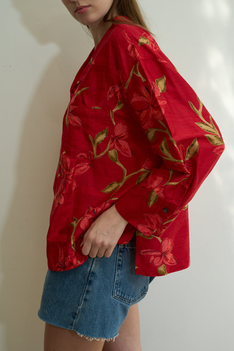 Vintage Red Hawaiian Button Up Size M