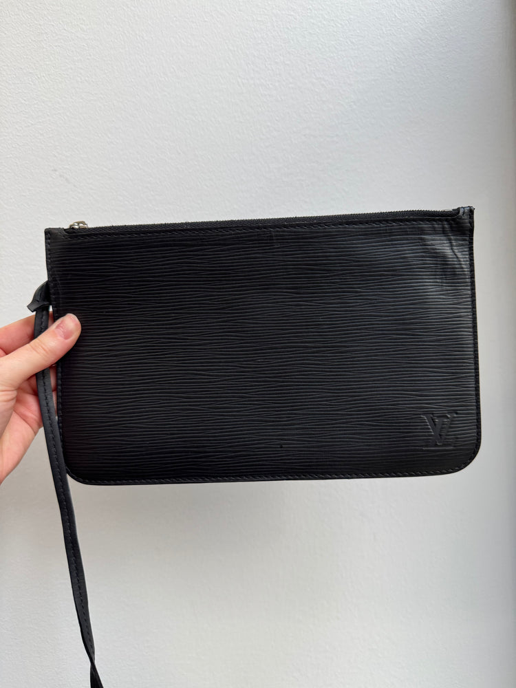 Louis Vuitton 2013 Black Epi Leather Neverfull MM Tote Bag