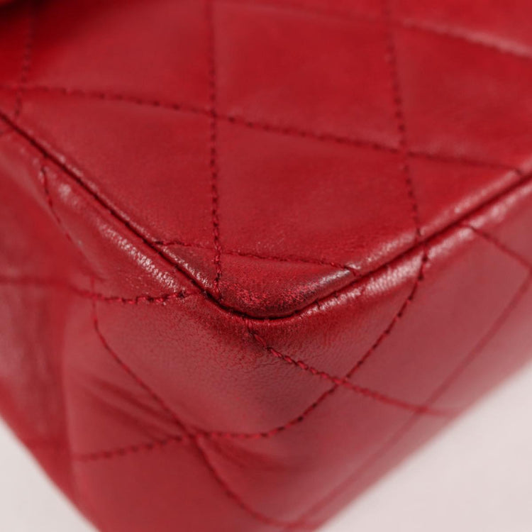 Vintage 1989 Chanel Matelasse Chain Lambskin Red Shoulder Bag