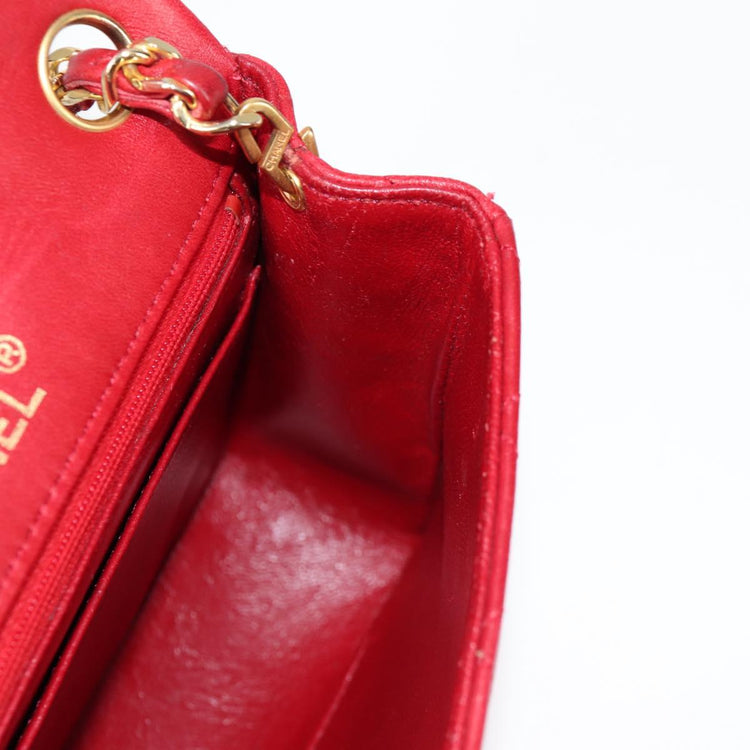 Vintage 1989 Chanel Matelasse Chain Lambskin Red Shoulder Bag