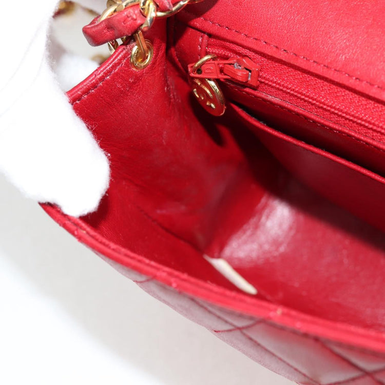 Vintage 1989 Chanel Matelasse Chain Lambskin Red Shoulder Bag