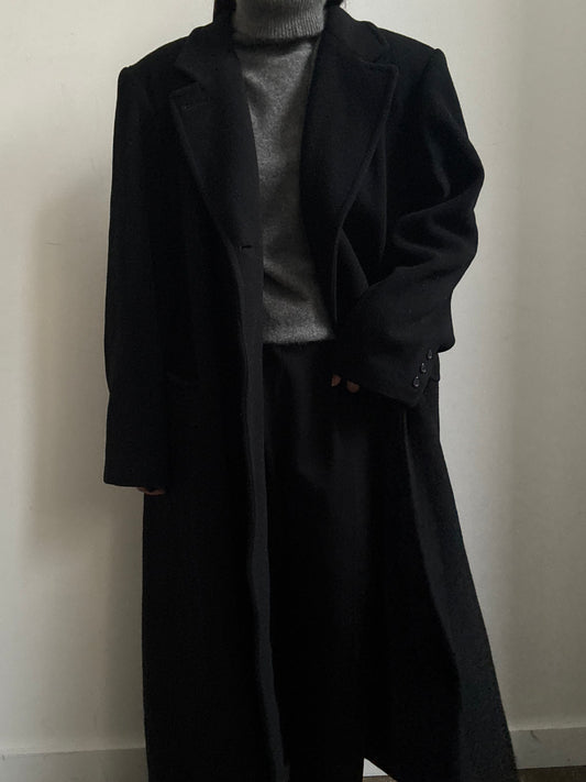 Vintage Pure Wool Chic Black Long Coat Size Medium