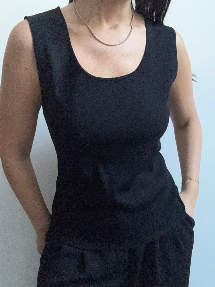 Vintage Black Stretch Classic Tank Size M
