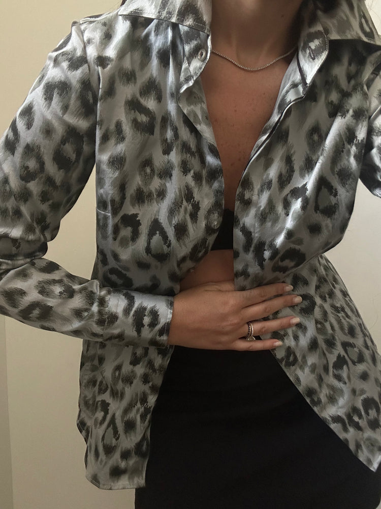 Vintage Cheetah Silver Buttoned Blouse Size Small