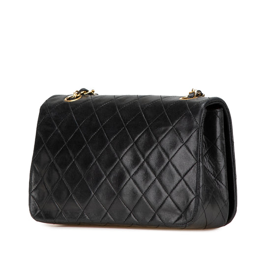 Vintage 1989 Chanel Medium Quilted Lambskin Full Flap