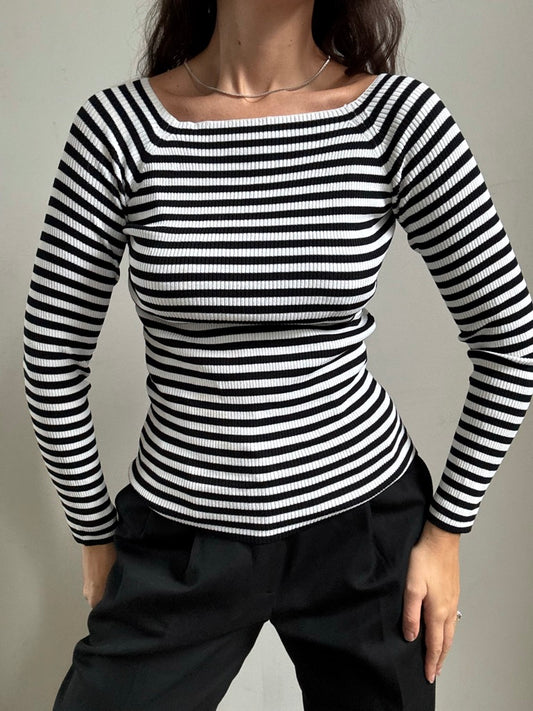 Vintage Black + White Striped Wide Neck Top Size Medium