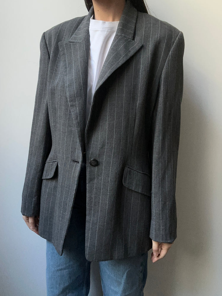 Vintage Grey and White Pinstriped Blazer Size 6