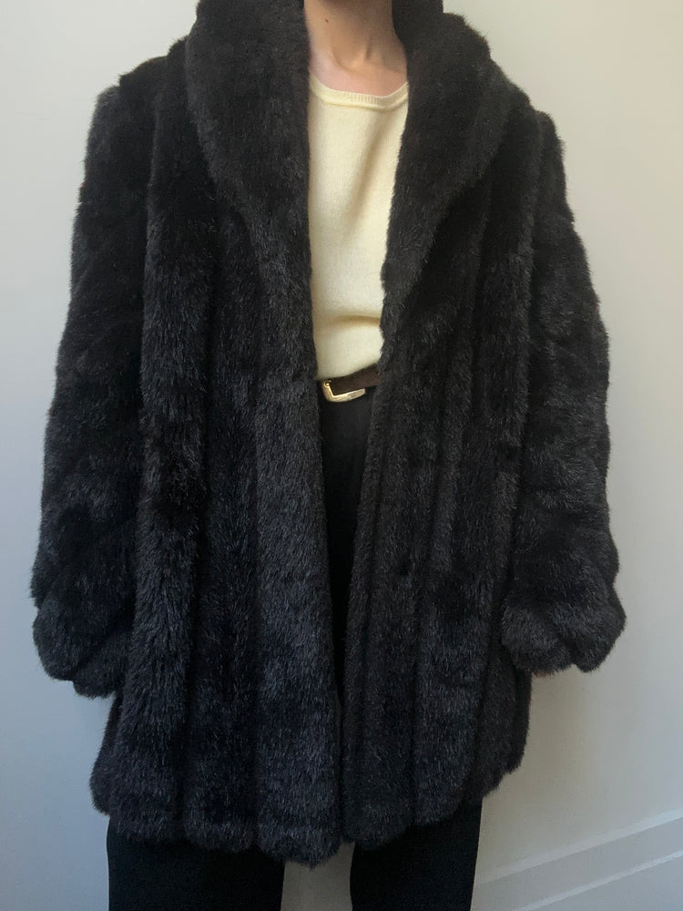 Vintage Brown Faux Fur Coat Size L-XL