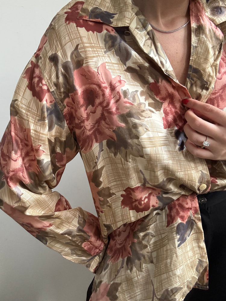 Vintage Silk Floral Button Up Size Large