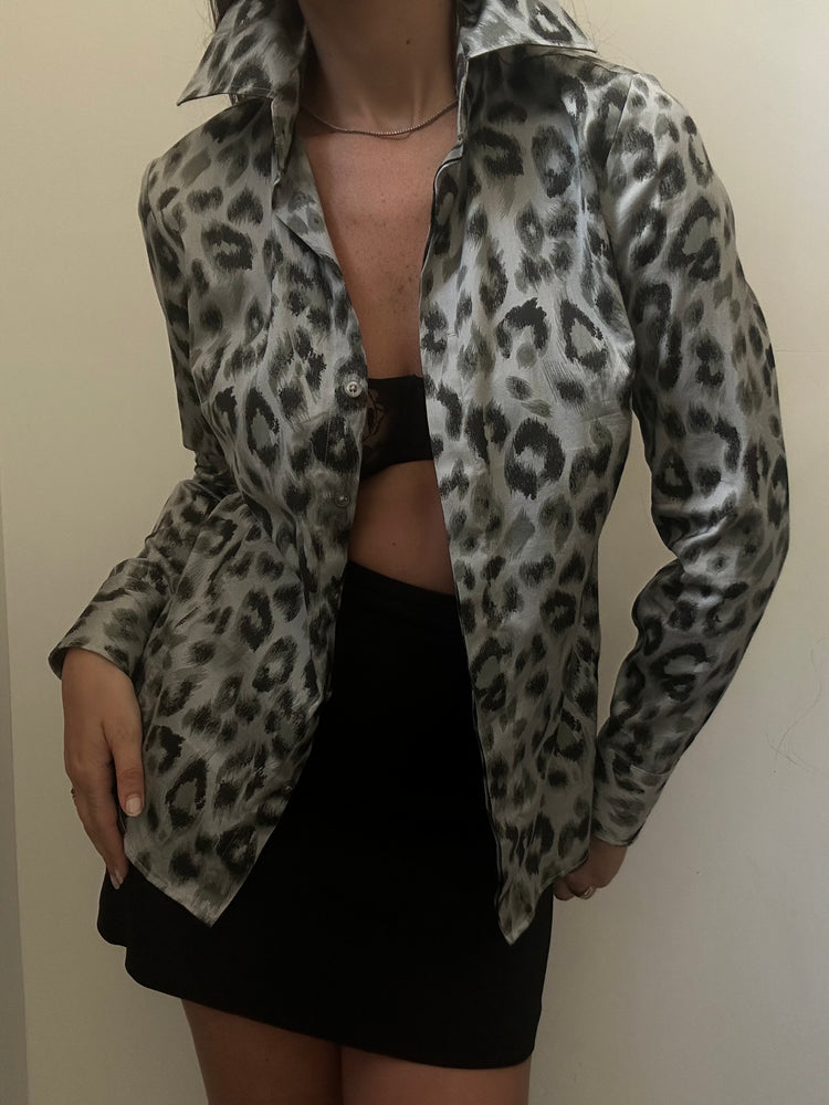 Vintage Cheetah Silver Buttoned Blouse Size Small
