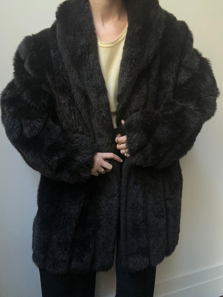 Vintage Brown Faux Fur Coat Size L-XL