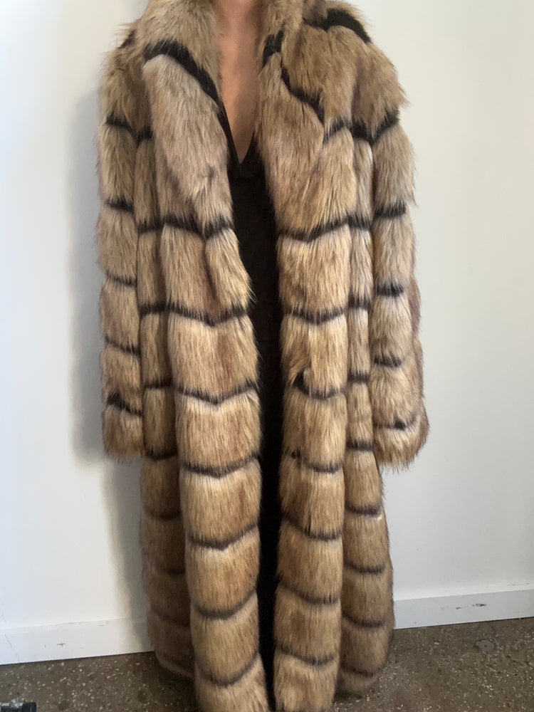 Vintage Faux Fur Tan + Black Jacket Size 2X