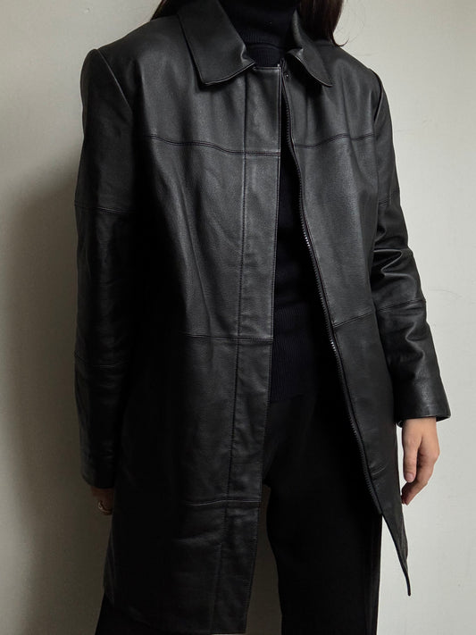 Vintage Matte Black Zipped Leather Jacket Size Medium