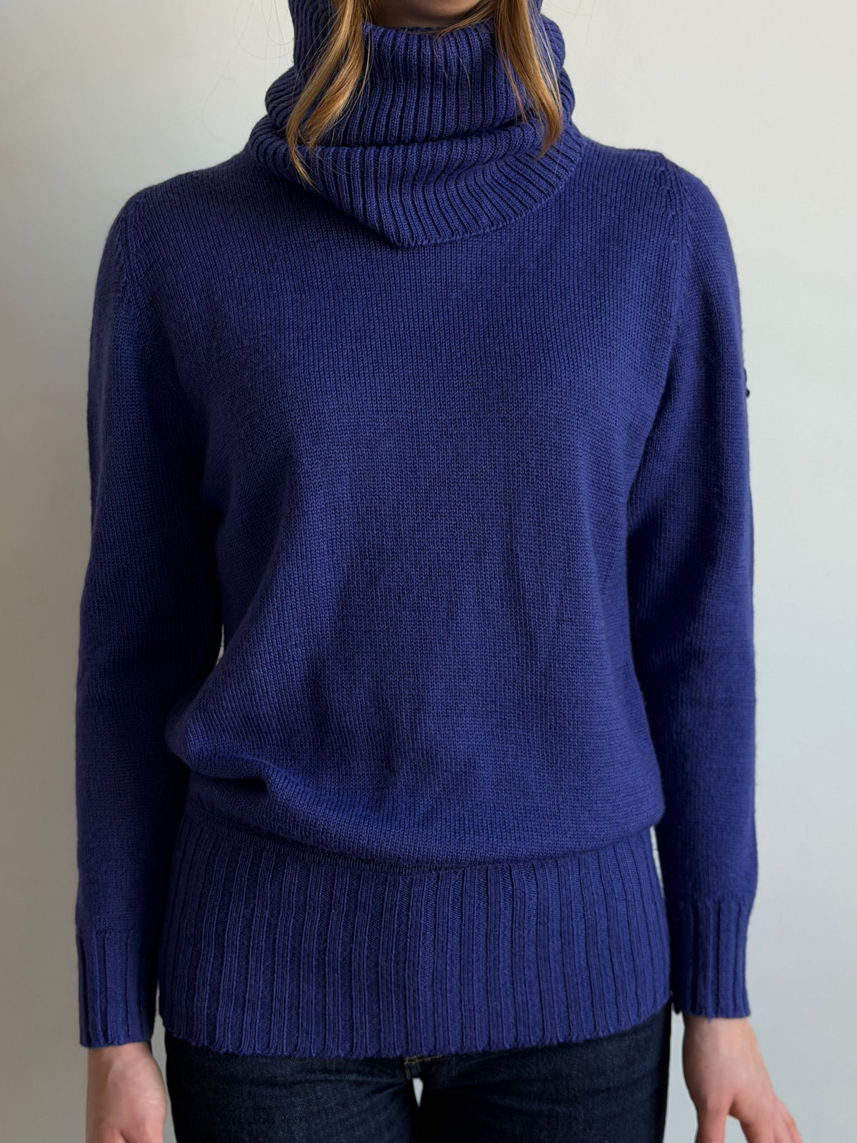 Vintage Violet Pure Wool Turtleneck Knit Size Medium