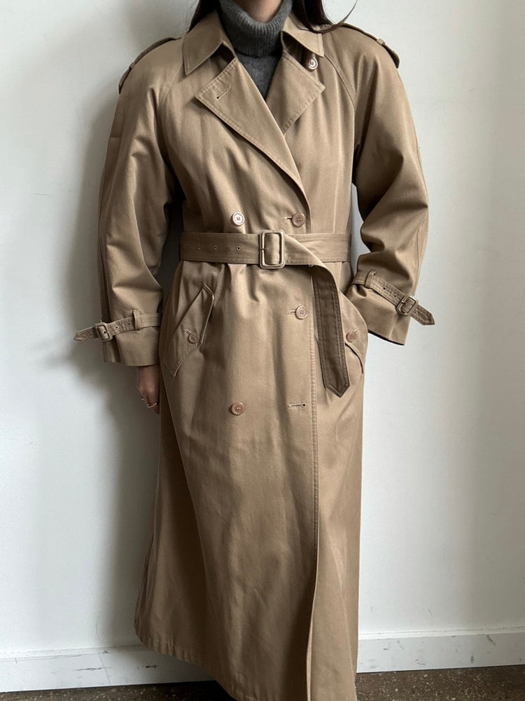 Vintage Classic Belted Beige Trench Size Medium