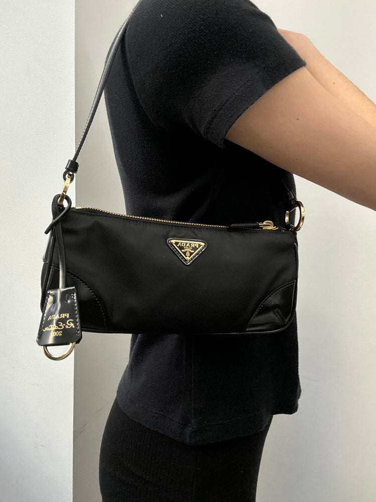Prada Re-Edition 2002 Black Tessuto Shoulder Bag