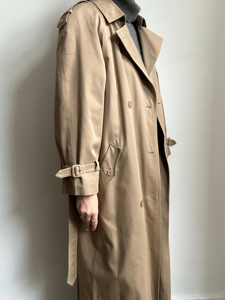 Vintage Classic Belted Beige Trench Size Medium