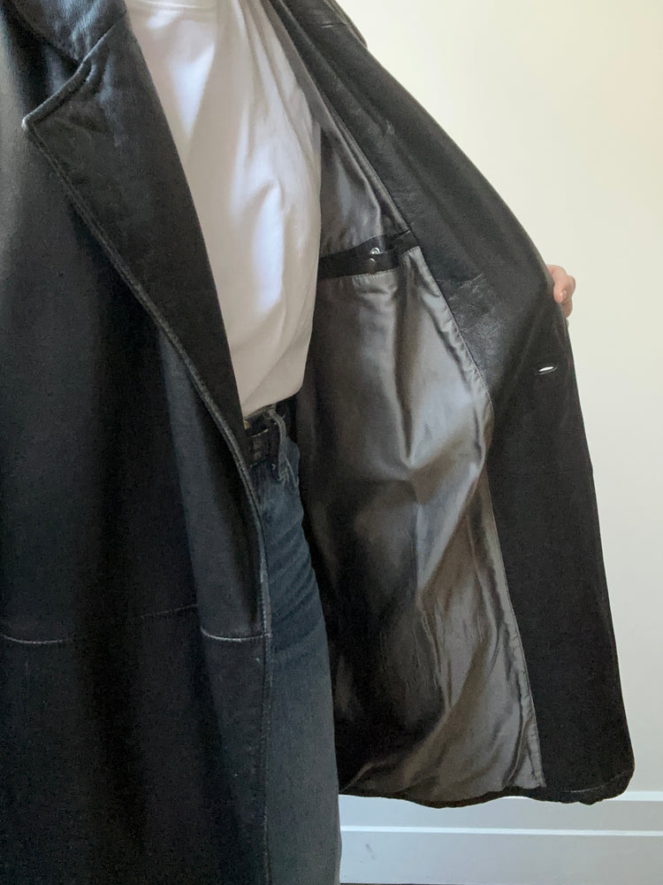 Vintage Black Leather Trench Size X-Large