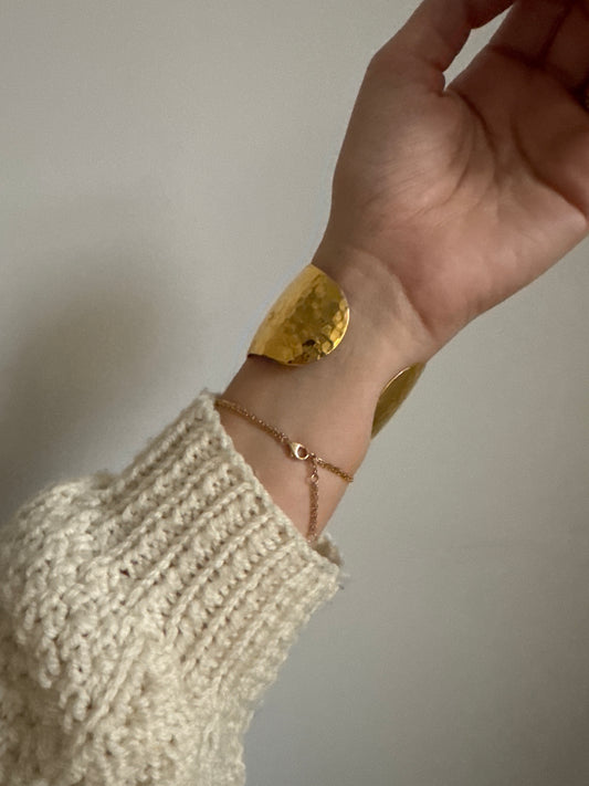 Vintage Gold-Toned Crocodile Hammered Cuff