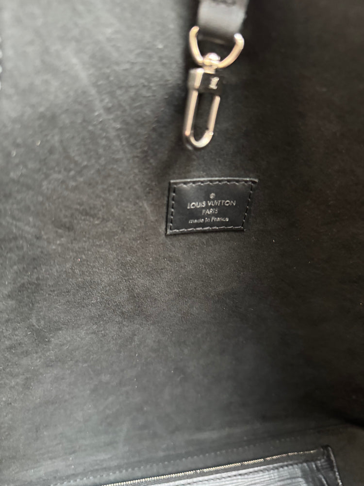 Louis Vuitton 2013 Black Epi Leather Neverfull MM Tote Bag