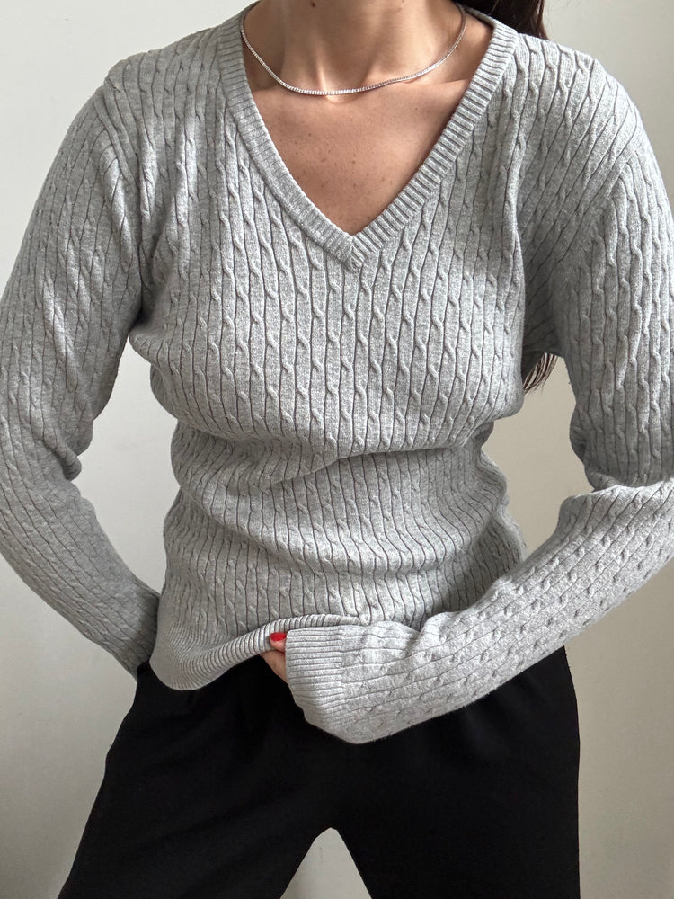 Vintage Grey Cable Knit Sweater Size Medium