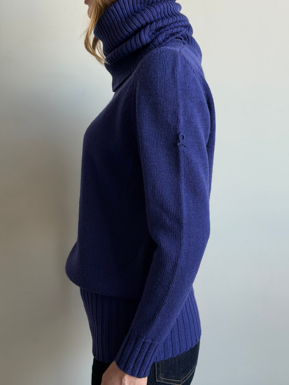 Vintage Violet Pure Wool Turtleneck Knit Size Medium