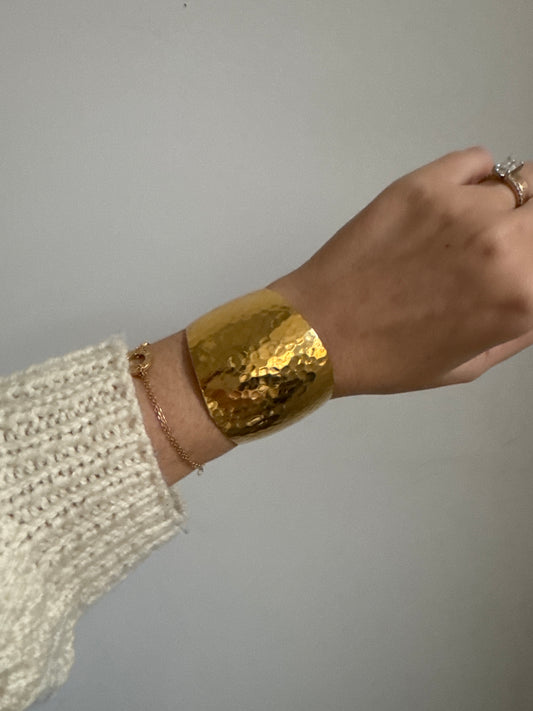 Vintage Gold-Toned Crocodile Hammered Cuff