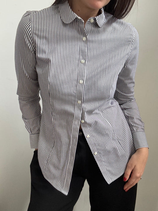 Vintage Black & white Fitted Button Up Size Small