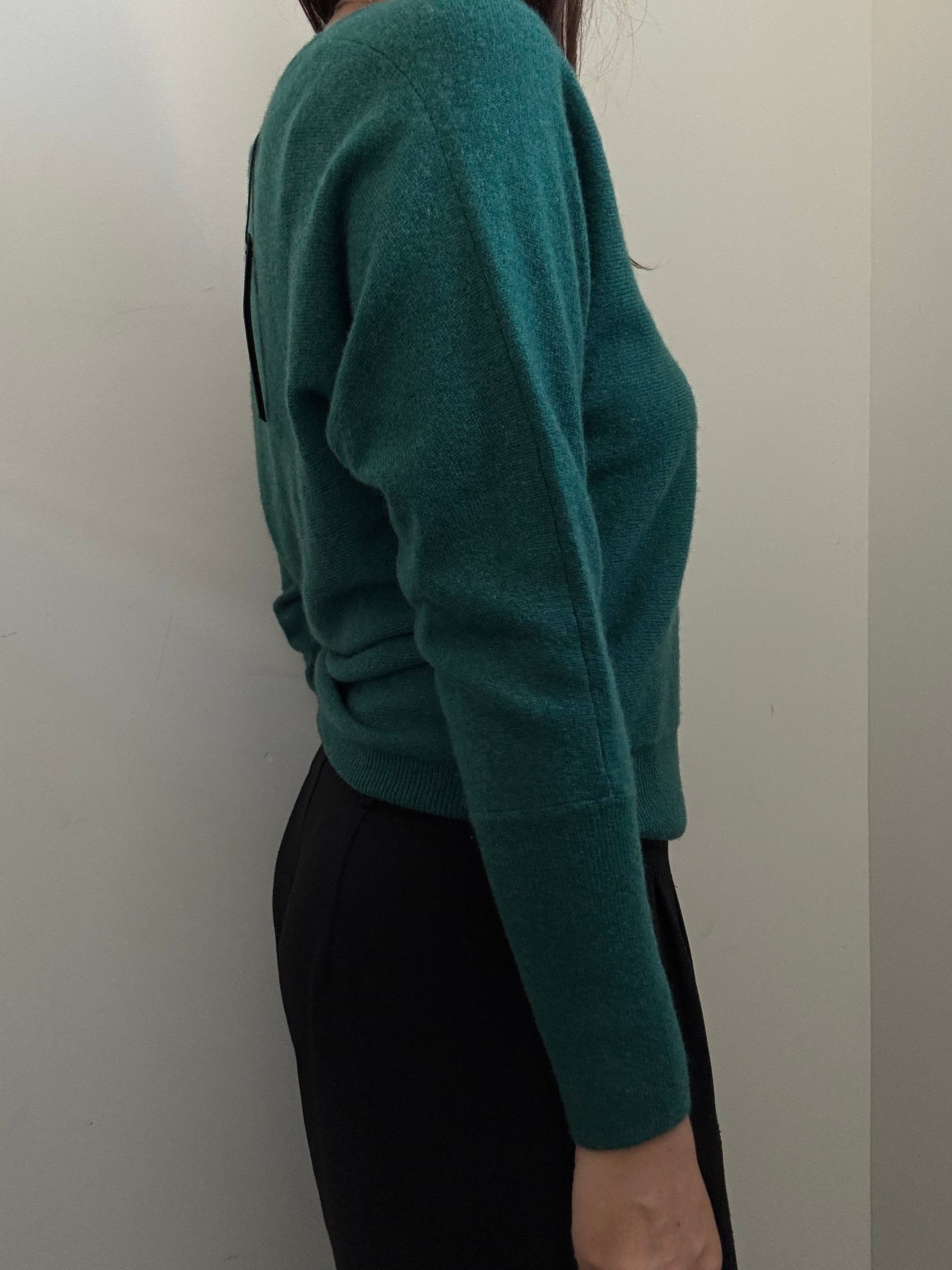 Vintage Cashmere Forest Green V-Neck Sweater Size Small